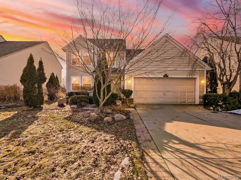 729 W Margaret Lane, Pontiac, MI 48341 Main Photo