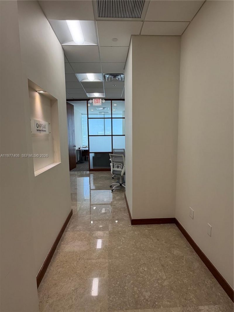 20900 NE 30th Ave, Unit 601, Aventura, FL 33180 Photo