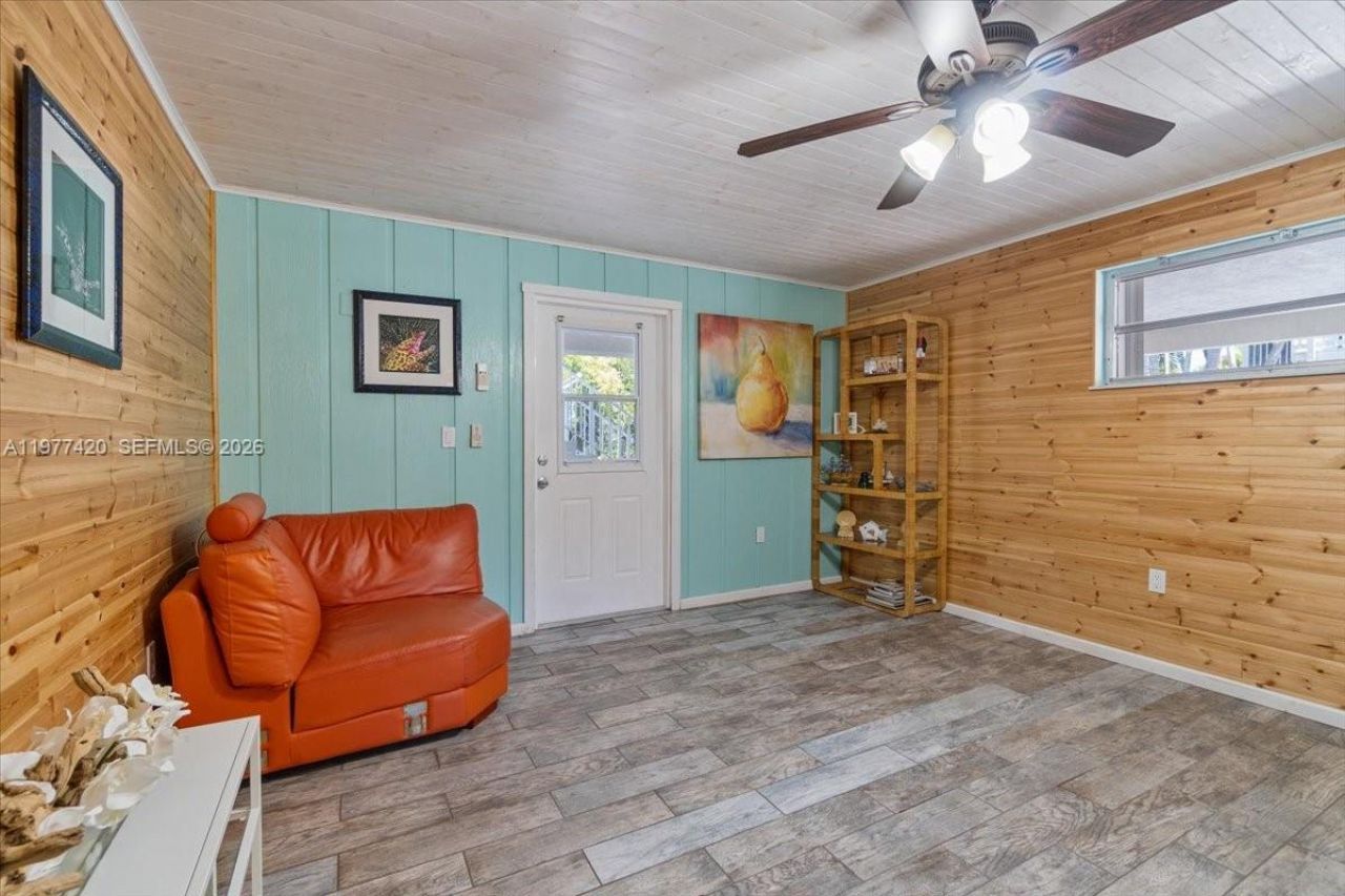 29051 Magnolia Ln, Big Pine Key, FL 33043 Photo