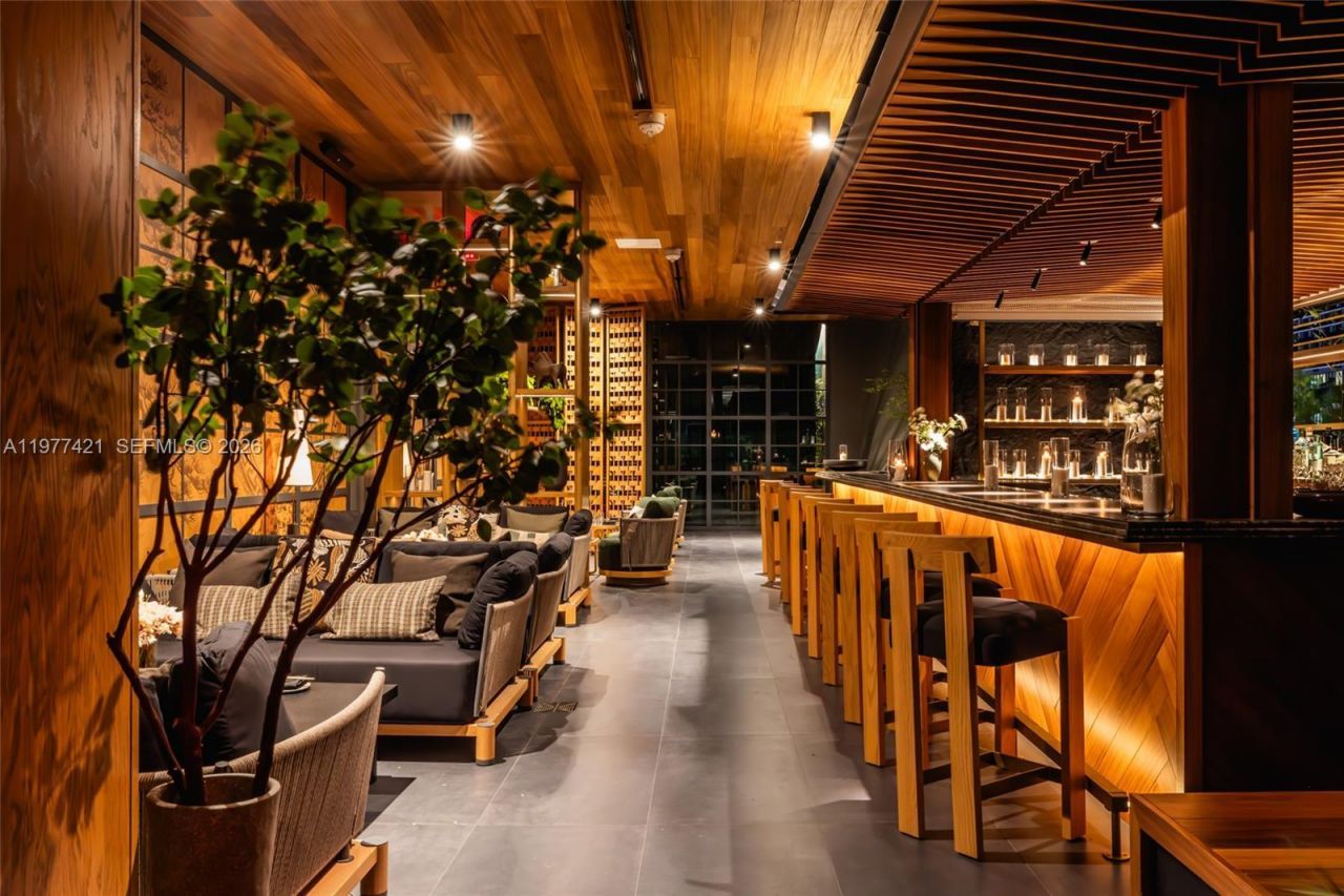 159 NE 6th St, Unit 5115, Miami, FL 33132 Photo