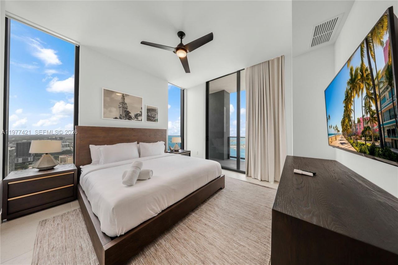 159 NE 6th St, Unit 5115, Miami, FL 33132 Photo