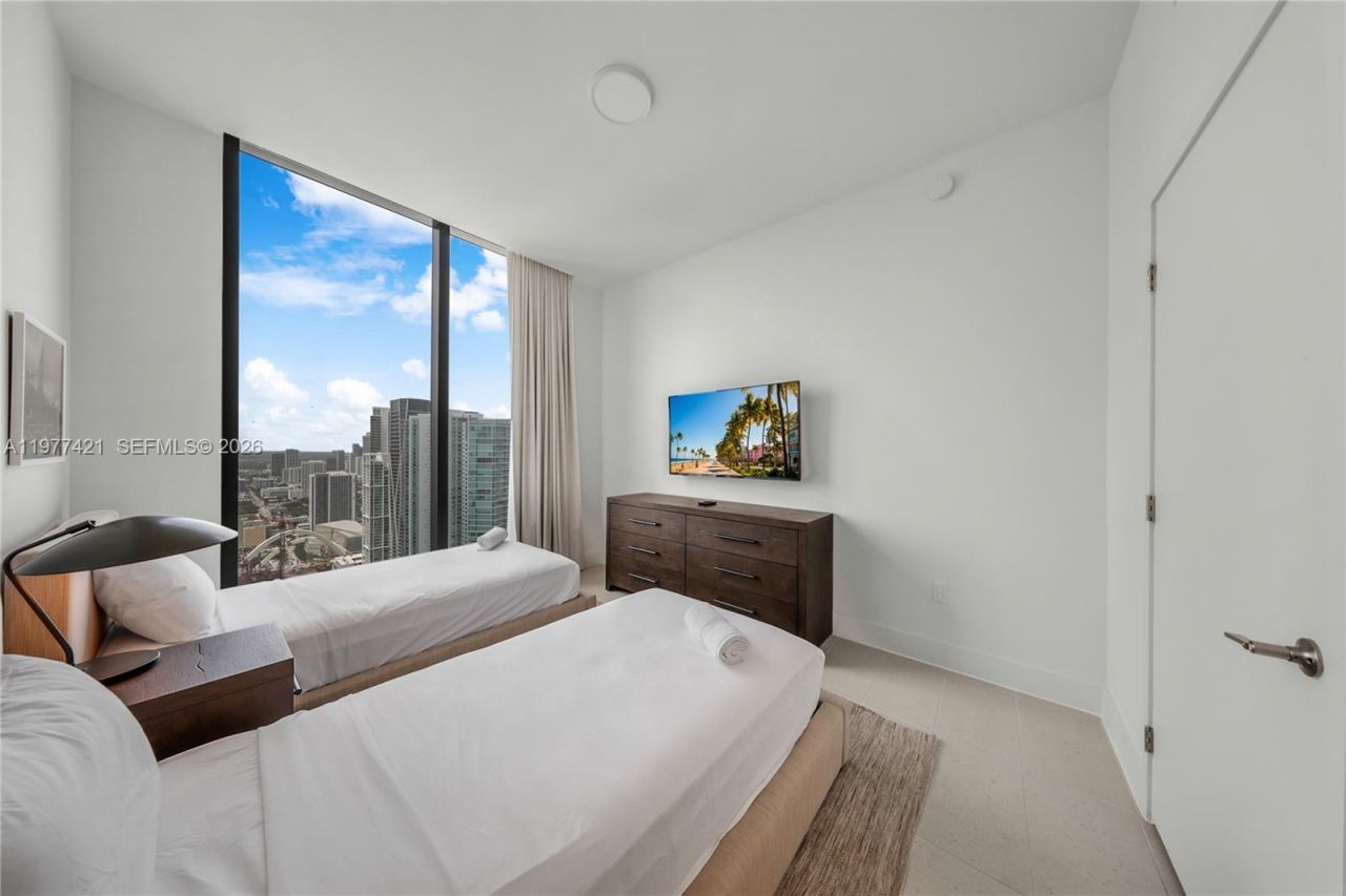 159 NE 6th St, Unit 5115, Miami, FL 33132 Photo