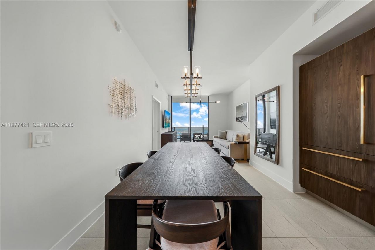 159 NE 6th St, Unit 5115, Miami, FL 33132 Photo