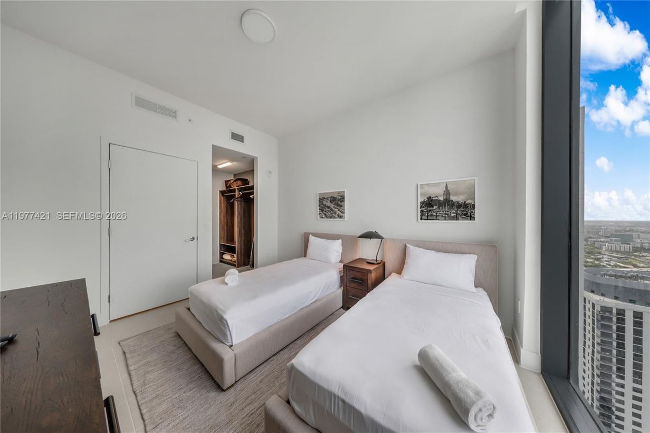 159 NE 6th St, Unit 5115, Miami, FL 33132 Photo