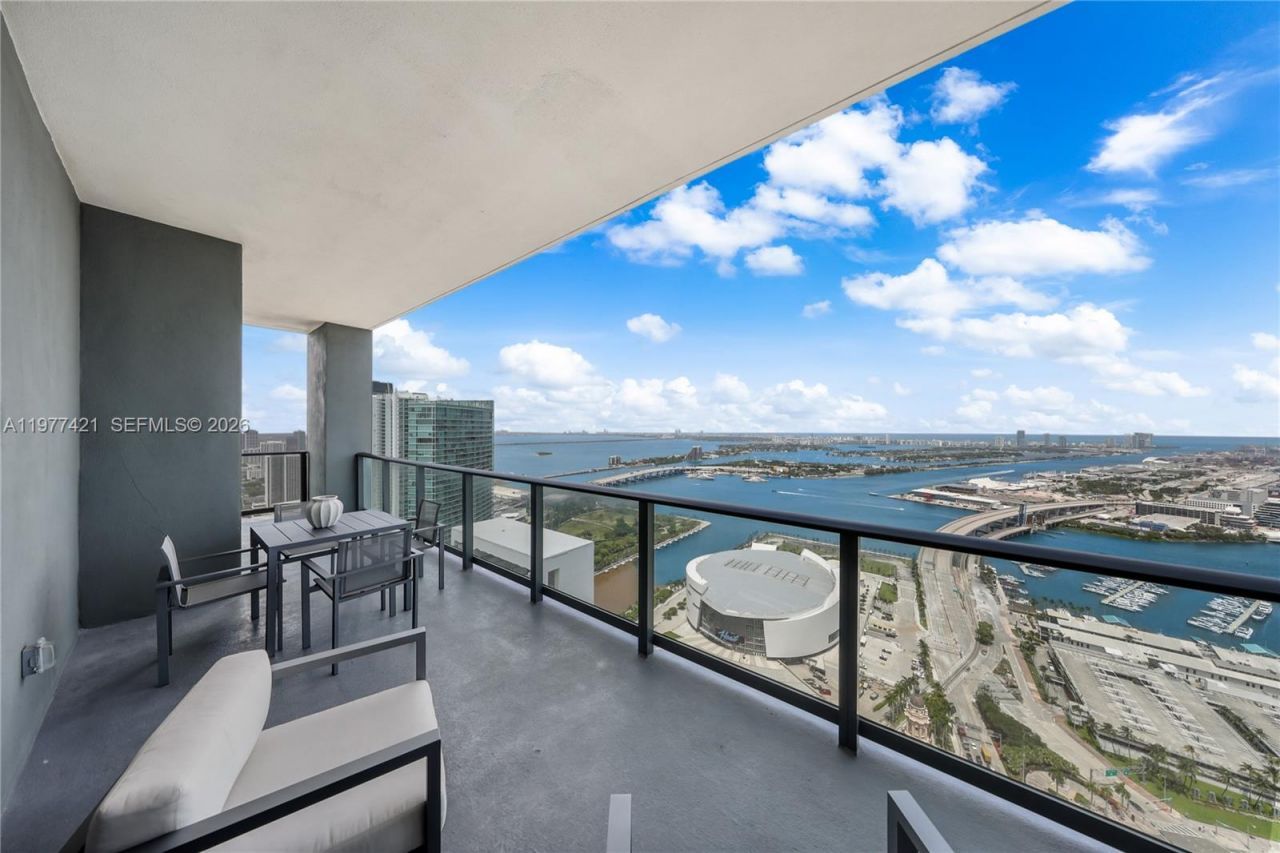 159 NE 6th St, Unit 5115, Miami, FL 33132 Photo