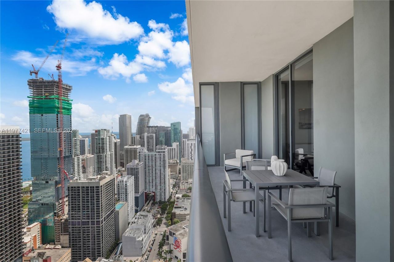 159 NE 6th St, Unit 5115, Miami, FL 33132 Photo