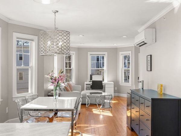 15 Laurel Street, Unit 3, Arlington, MA 02476