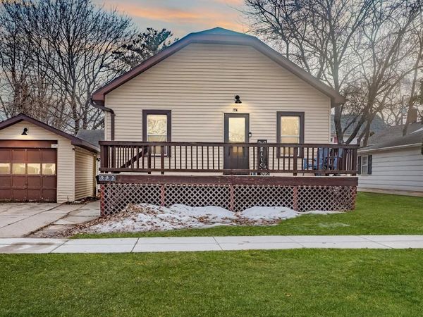 987 KELLOGG STREET, Green Bay, WI 54303