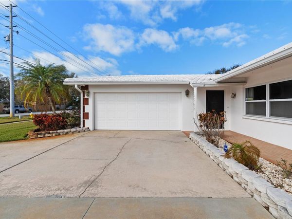 13565 86TH AVENUE , SEMINOLE, FL 33776