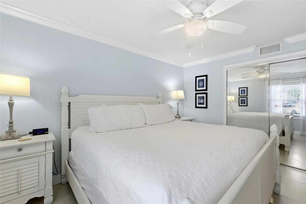 4911 Coquina Key Drive Se, Unit C, Saint Petersburg, FL 33705 Photo