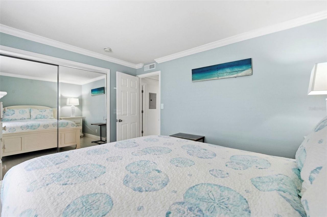 4911 Coquina Key Drive Se, Unit C, Saint Petersburg, FL 33705 Photo