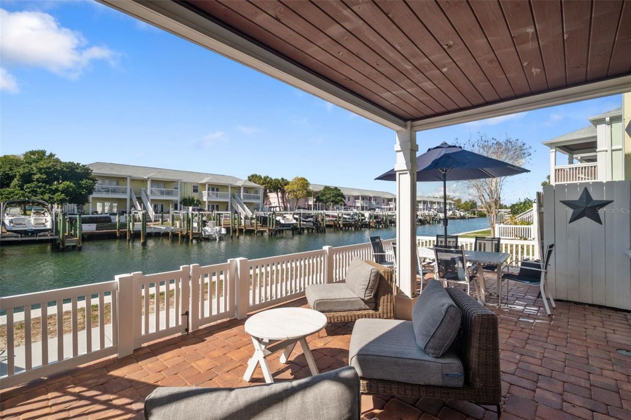 4911 Coquina Key Drive Se, Unit C, Saint Petersburg, FL 33705 Photo