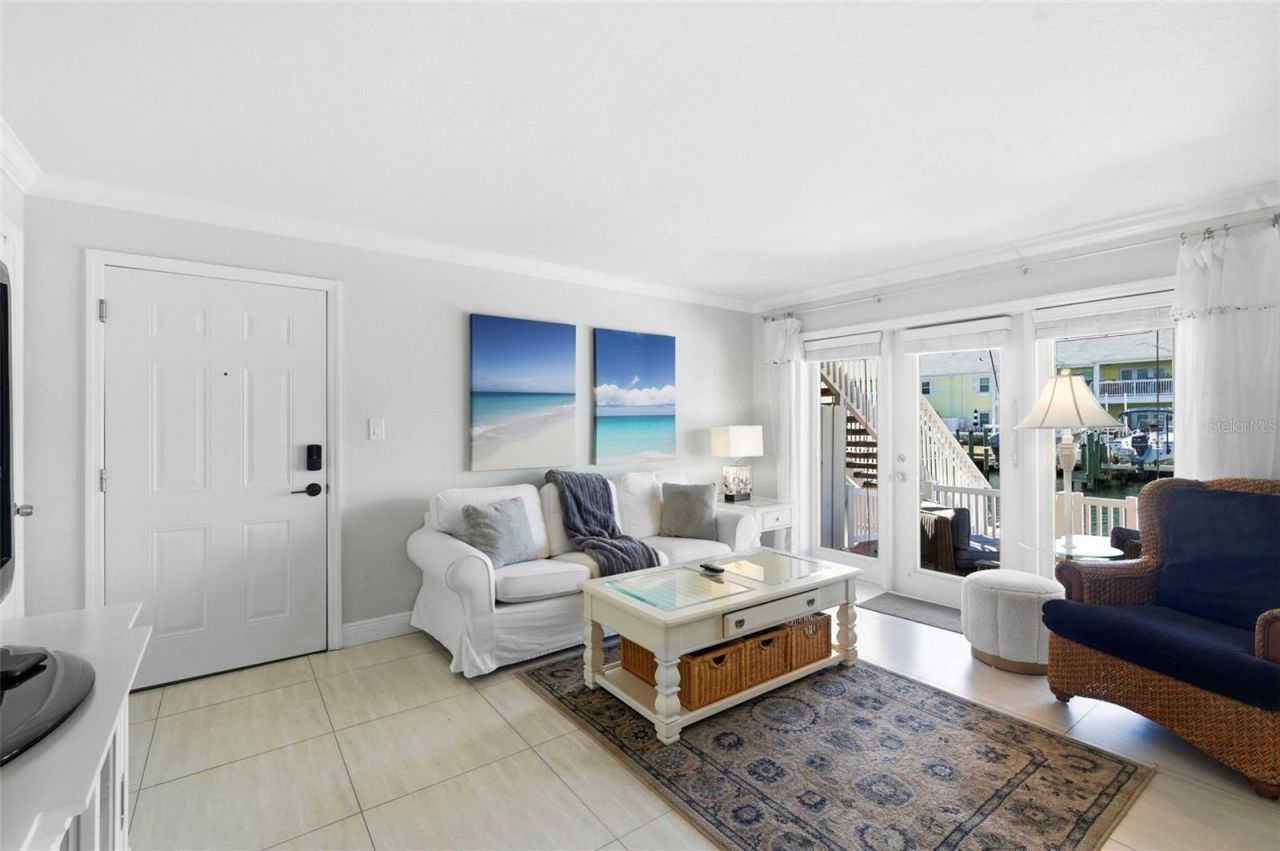 4911 Coquina Key Drive Se, Unit C, Saint Petersburg, FL 33705 Photo