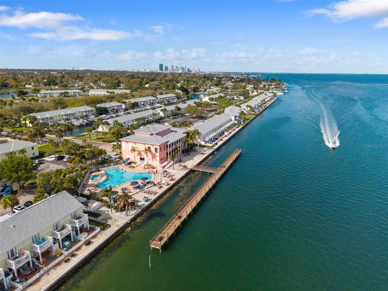 4911 Coquina Key Drive Se, Unit C, Saint Petersburg, FL 33705 Photo