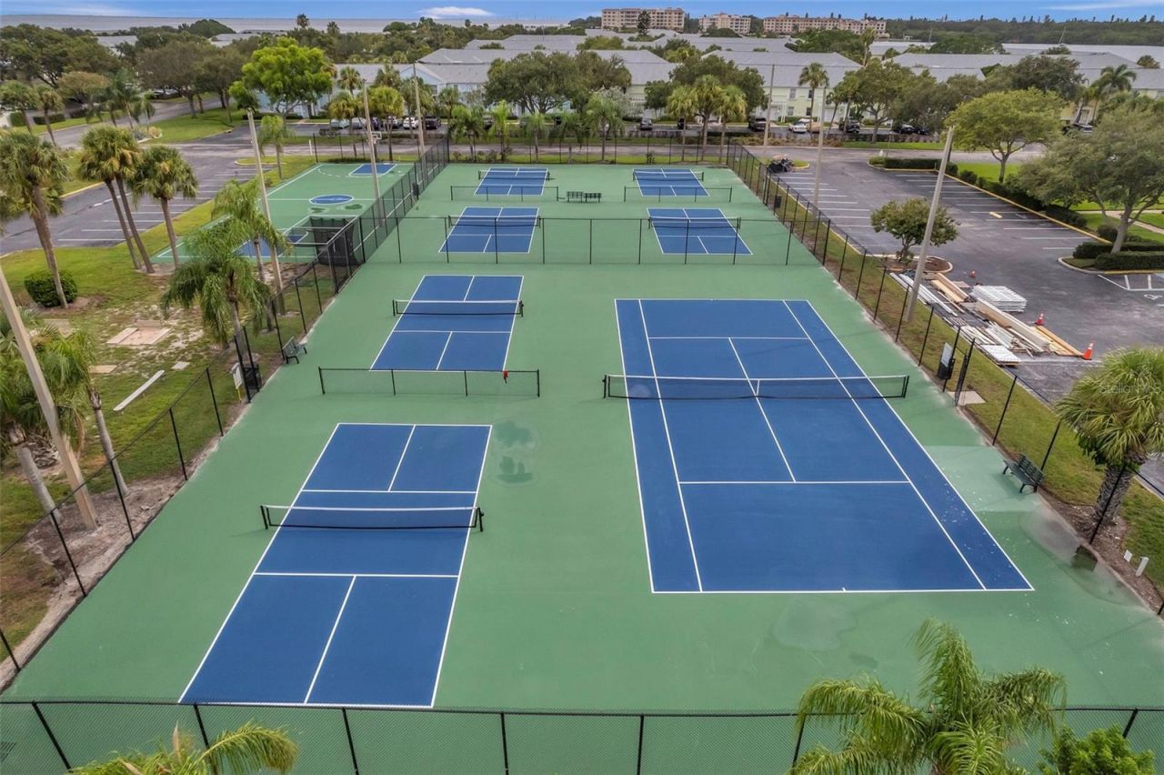 4911 Coquina Key Drive Se, Unit C, Saint Petersburg, FL 33705 Photo