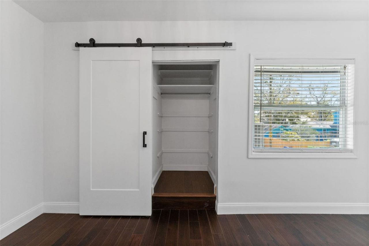 222 11th Avenue N, Saint Petersburg, FL 33701 Photo