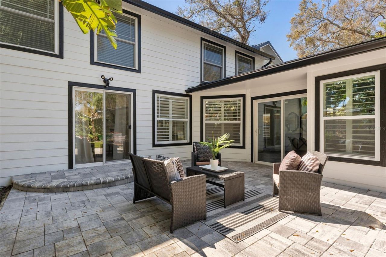 222 11th Avenue N, Saint Petersburg, FL 33701 Photo