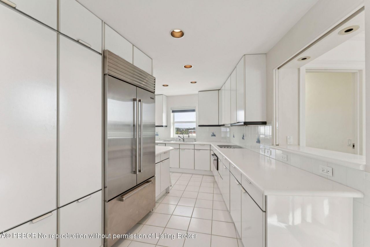 100 Royal Palm Way, Unit G-5, Palm Beach, FL 33480 Photo