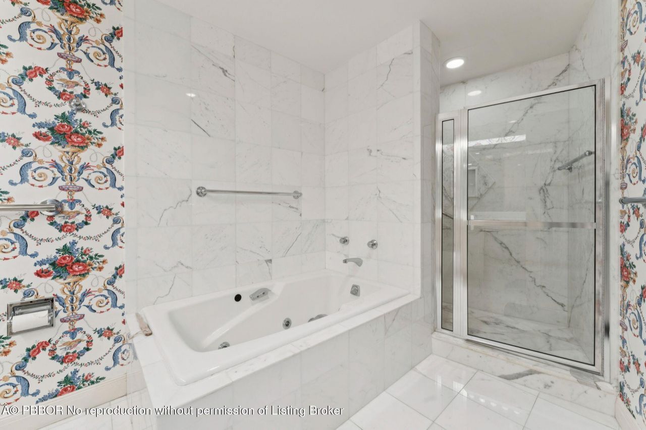 100 Royal Palm Way, Unit G-5, Palm Beach, FL 33480 Photo