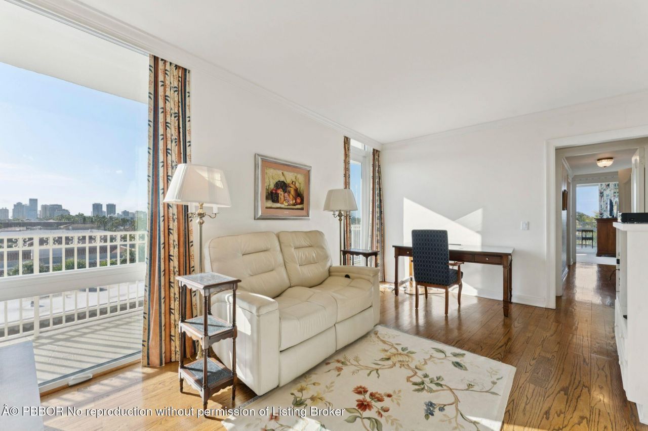 100 Royal Palm Way, Unit G-5, Palm Beach, FL 33480 Photo