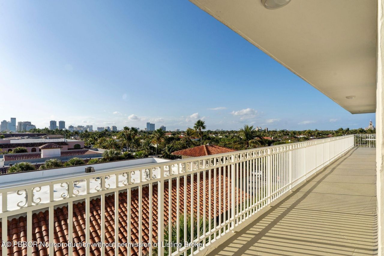 100 Royal Palm Way, Unit G-5, Palm Beach, FL 33480 Photo