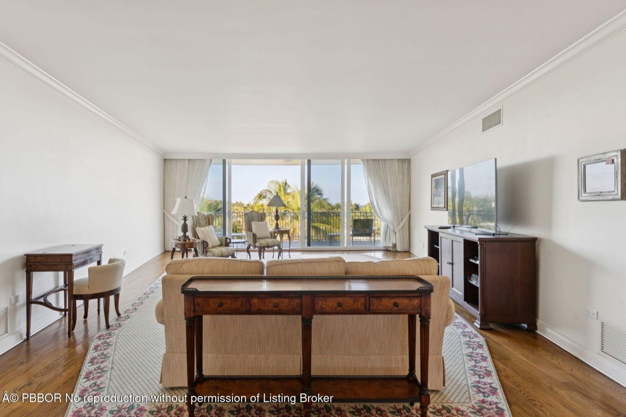 100 Royal Palm Way, Unit G-5, Palm Beach, FL 33480 Photo