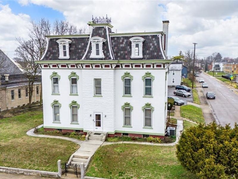 215 E Linden Avenue, Miamisburg, OH 45342 Photo 1