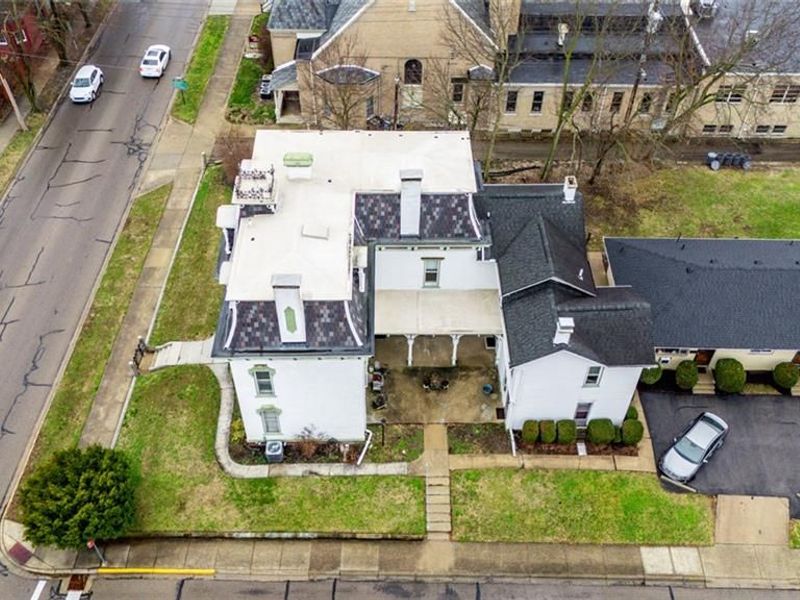 215 E Linden Avenue, Miamisburg, OH 45342 Photo 3