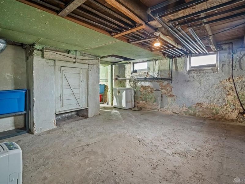 215 E Linden Avenue, Miamisburg, OH 45342 Photo 63