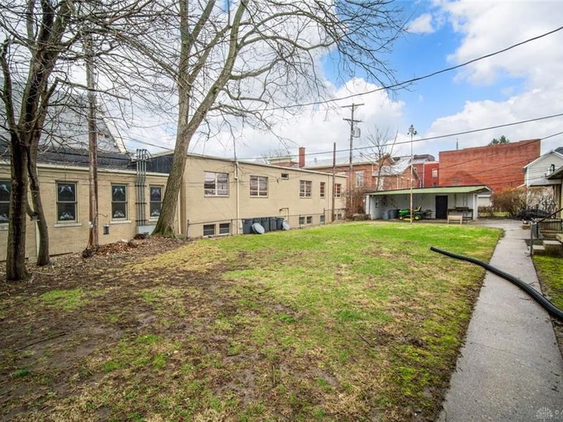 215 E Linden Avenue, Miamisburg, OH 45342 Photo 9