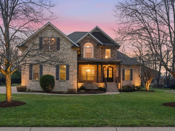 1006 Whispering Wind Way, Hendersonville, TN 37075