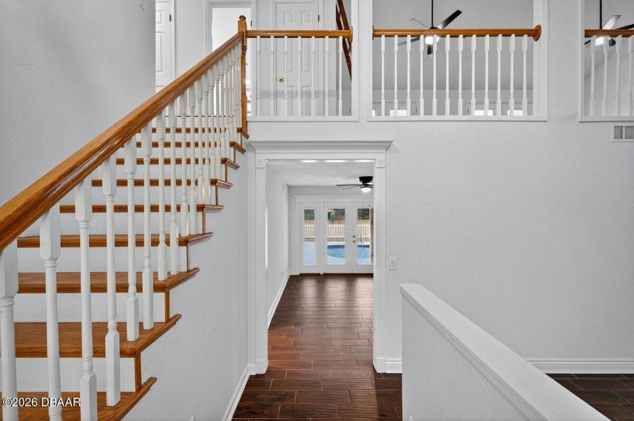 425 Country Circle Drive, Unit E, Port Orange, FL 32128 Photo