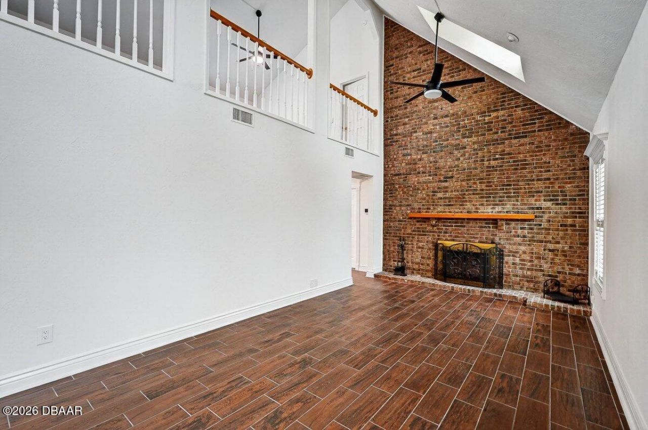 425 Country Circle Drive, Unit E, Port Orange, FL 32128 Photo