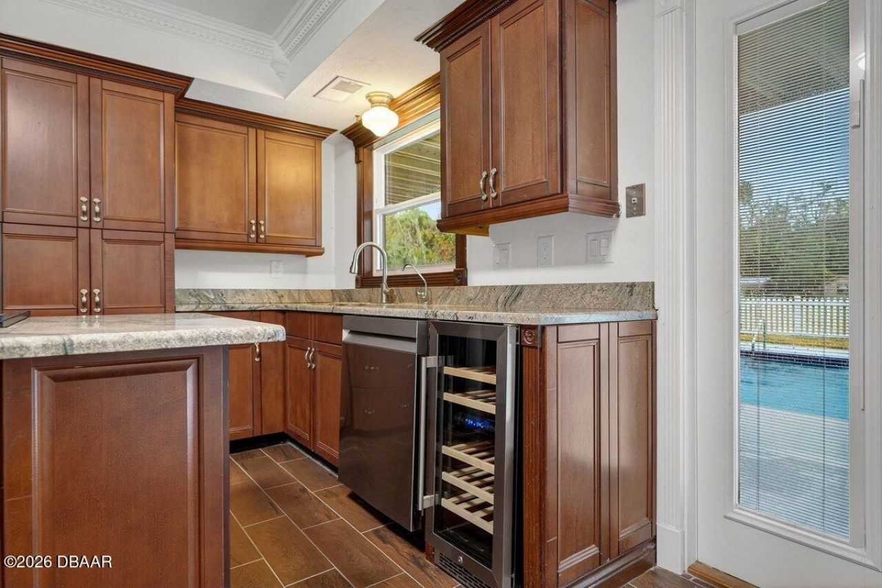 425 Country Circle Drive, Unit E, Port Orange, FL 32128 Photo