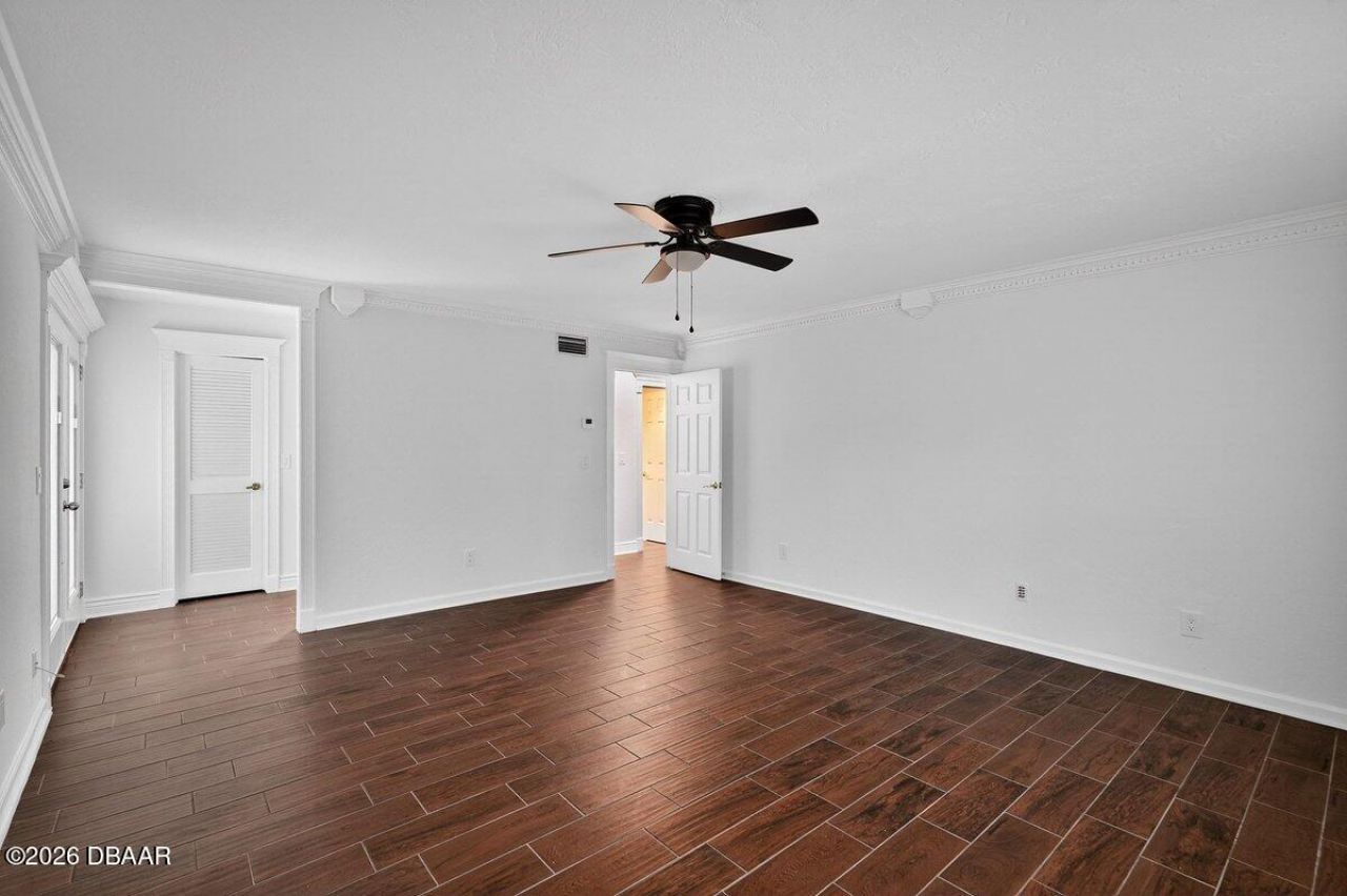 425 Country Circle Drive, Unit E, Port Orange, FL 32128 Photo