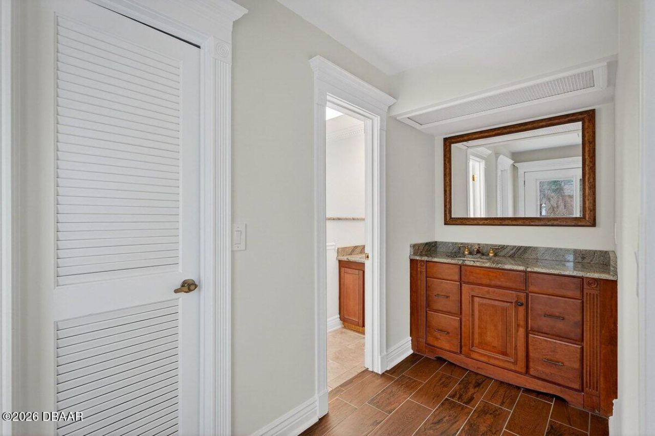 425 Country Circle Drive, Unit E, Port Orange, FL 32128 Photo