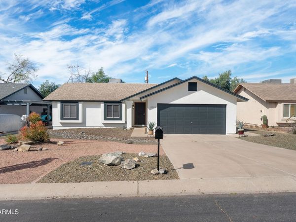 11016 N 15TH Street, Phoenix, AZ 85020