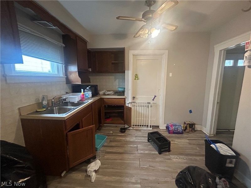 3407 Wellington Avenue, Parma, OH 44134 Photo 4