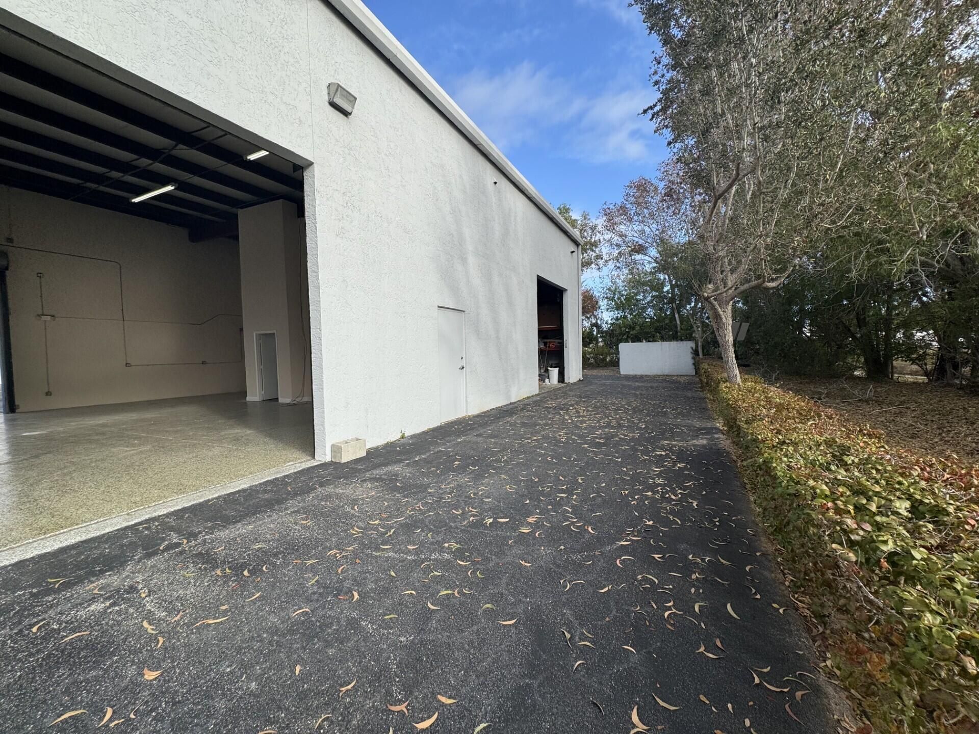 1561 SE South Niemeyer Circle, Unit 15, Port Saint Lucie, FL 34952 Photo