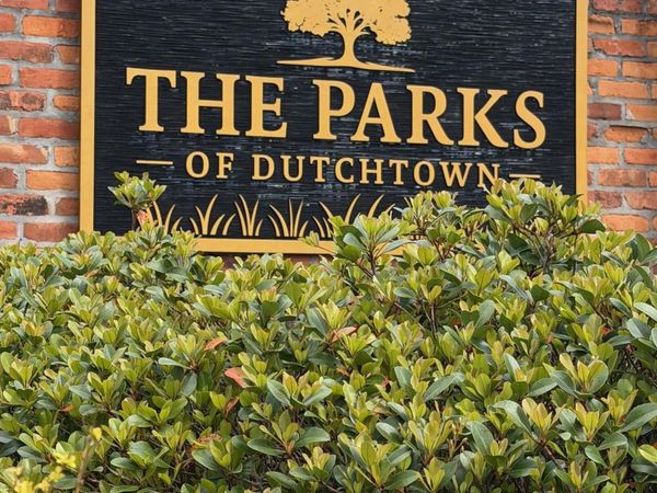 12028 Hollywood Park Dr, Geismar, LA 70734