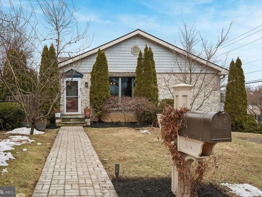 906 Division Avenue, Willow Grove, PA 19090 Main Photo