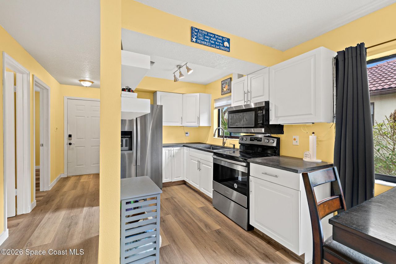 8713 Bay Court , Cape Canaveral, FL 32920 Photo