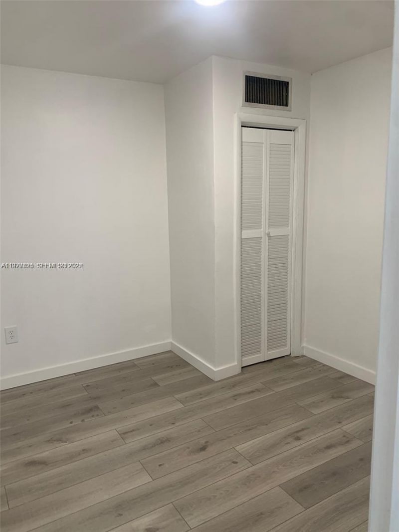 8295 NE Miami Ct , Unit 1, Miami, FL 33138 Photo