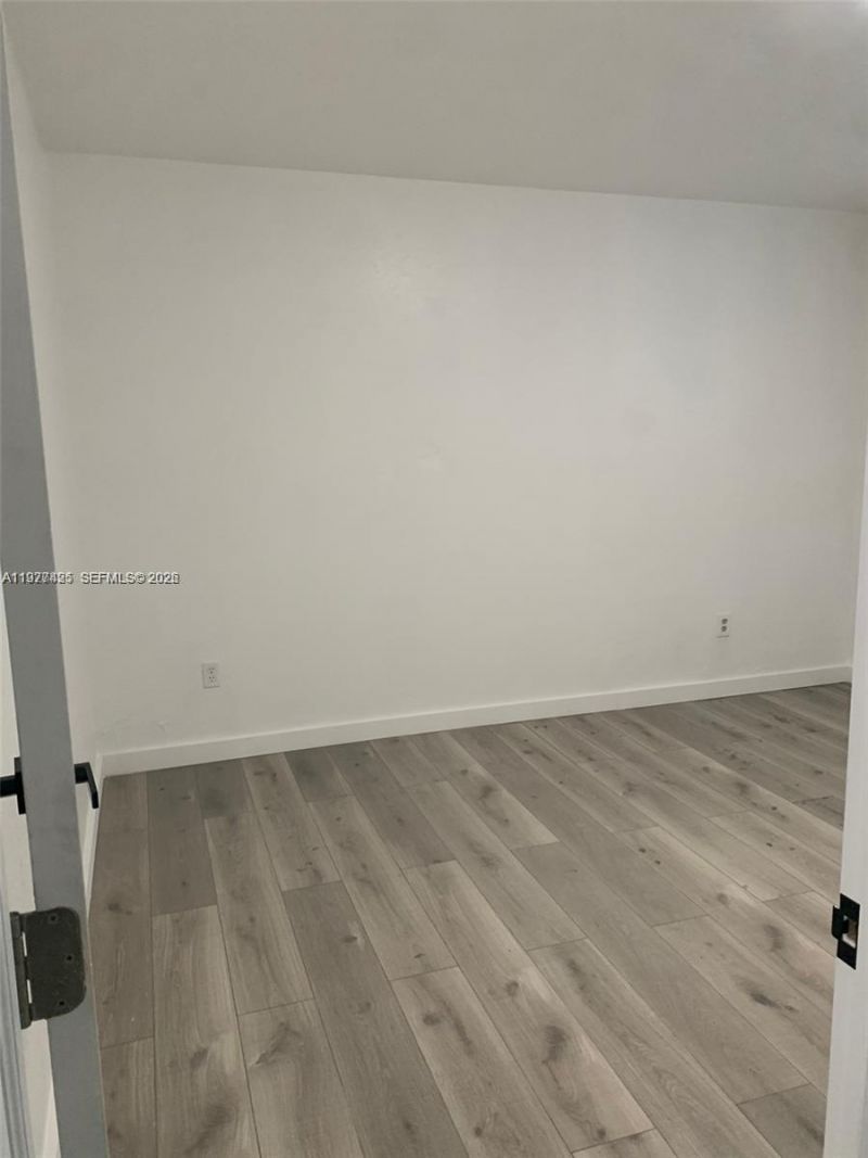 8295 NE Miami Ct , Unit 1, Miami, FL 33138 Photo