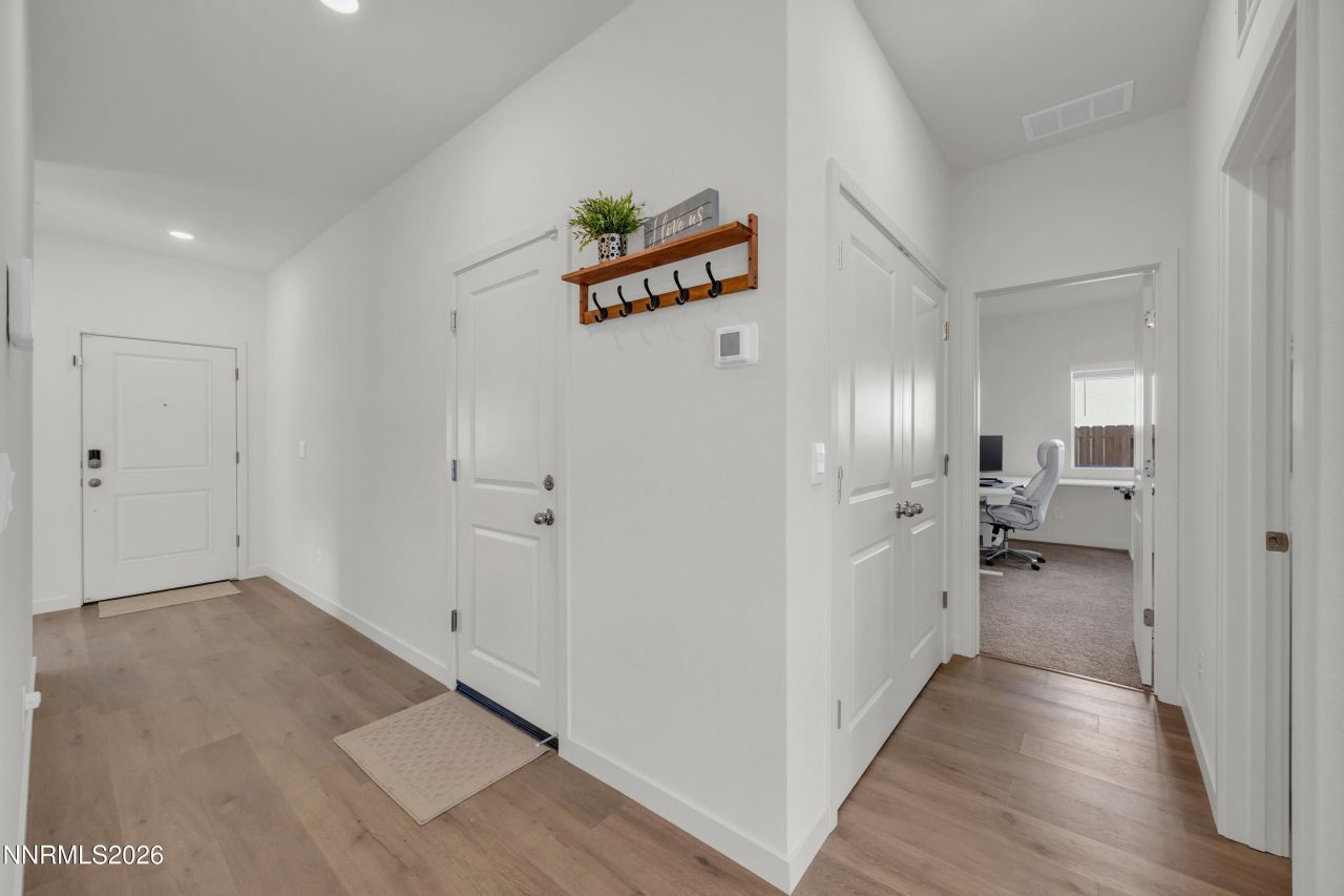 7558 Grassy Plains Drive, Reno, NV 89506 Photo