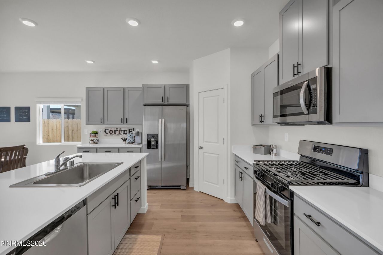 7558 Grassy Plains Drive, Reno, NV 89506 Photo