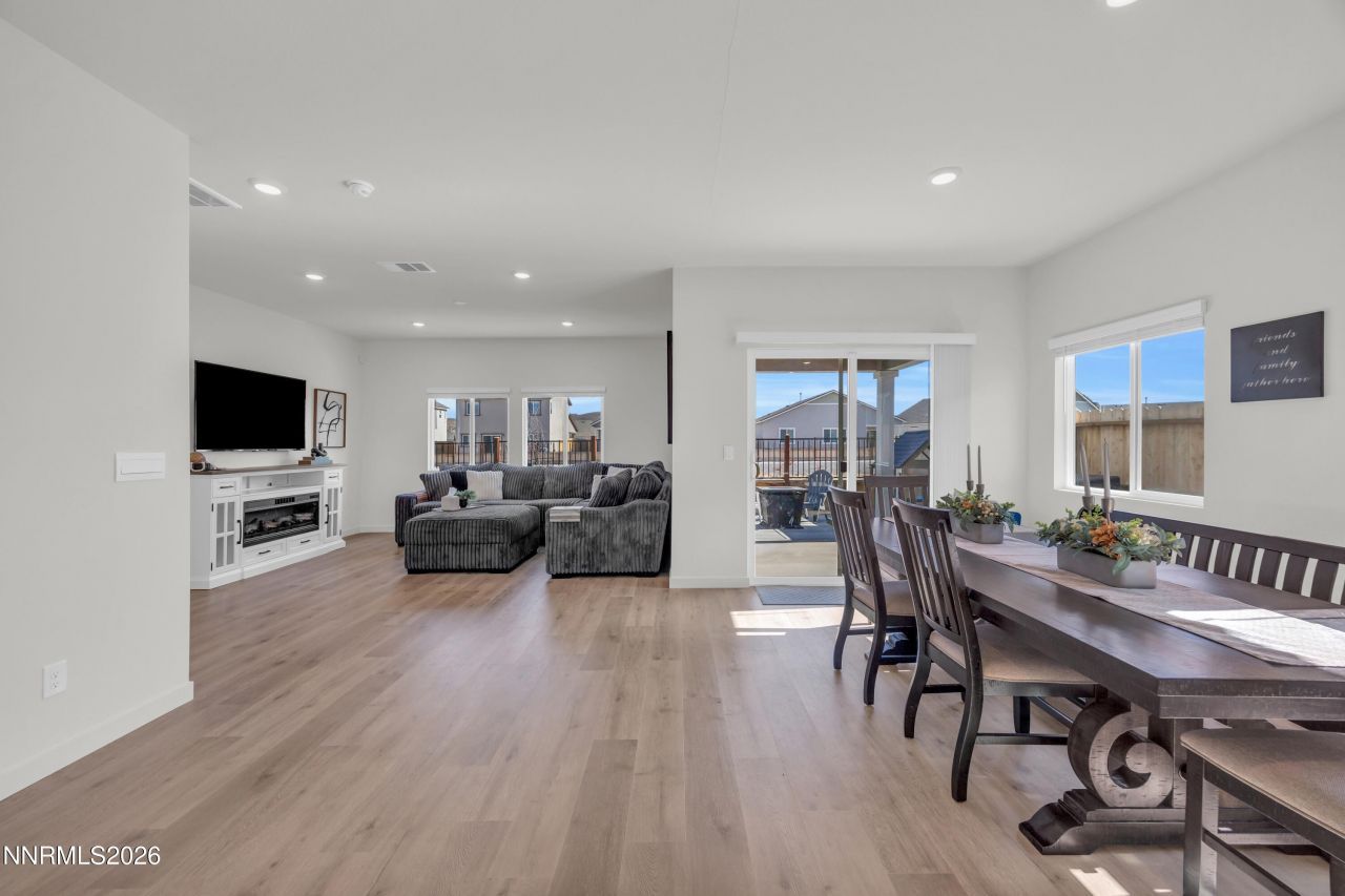 7558 Grassy Plains Drive, Reno, NV 89506 Photo