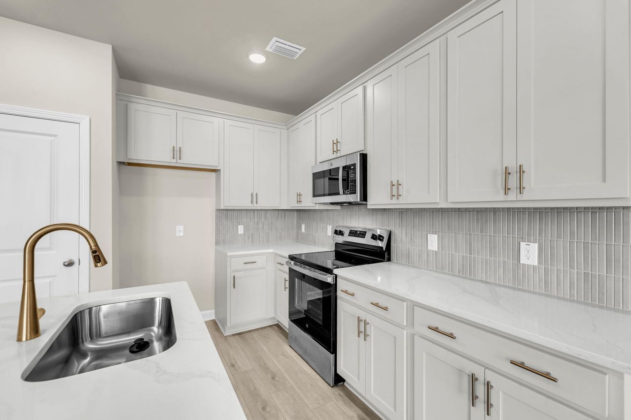 113 Berry Shoals Drive Photo 14