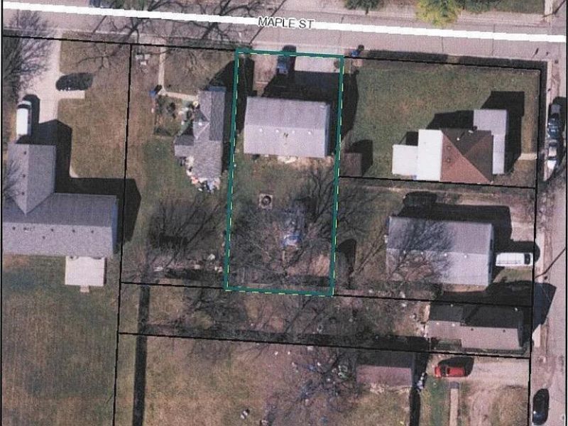 7 Maple Street, Delaware, OH 43015 Photo 2