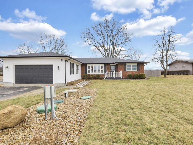 9758 Perrill Road, Canal Winchester, OH 43110 Photo 3